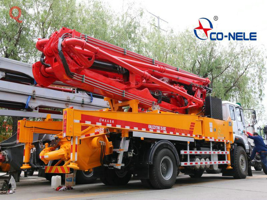天泵，小型混凝土泵車，小型泵車